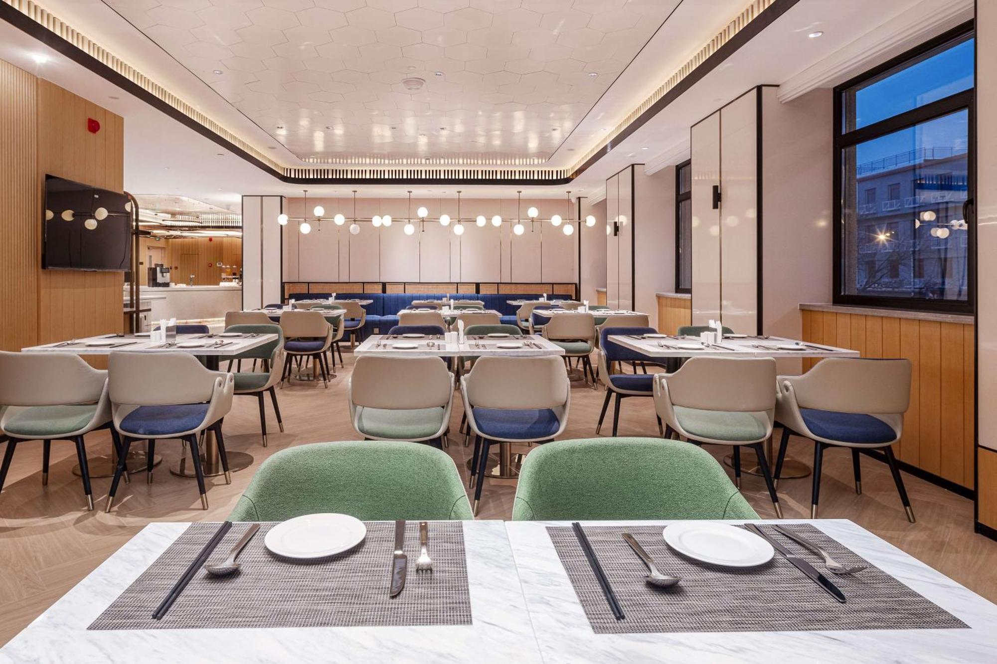 Hilton Garden Inn Beijing Temple Of Heaven East Gate Station Экстерьер фото