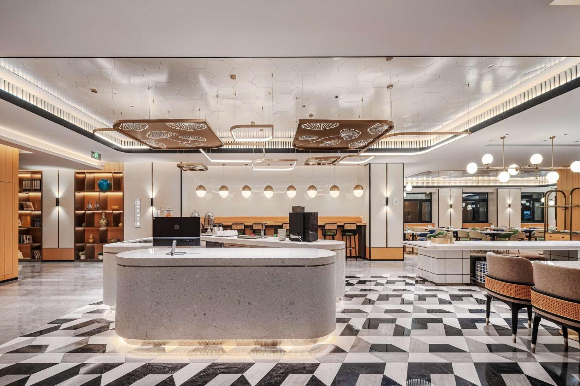 Hilton Garden Inn Beijing Temple Of Heaven East Gate Station Экстерьер фото